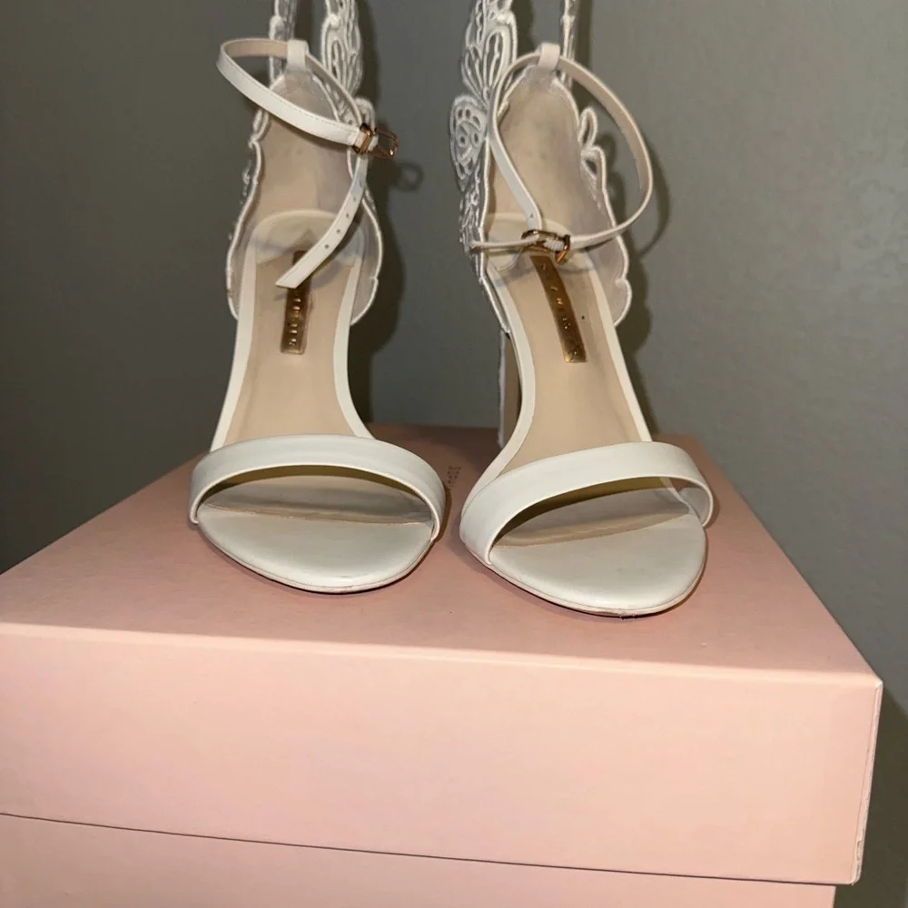 Sophia Webster Chiara White Sandals - Picture 4 of 11